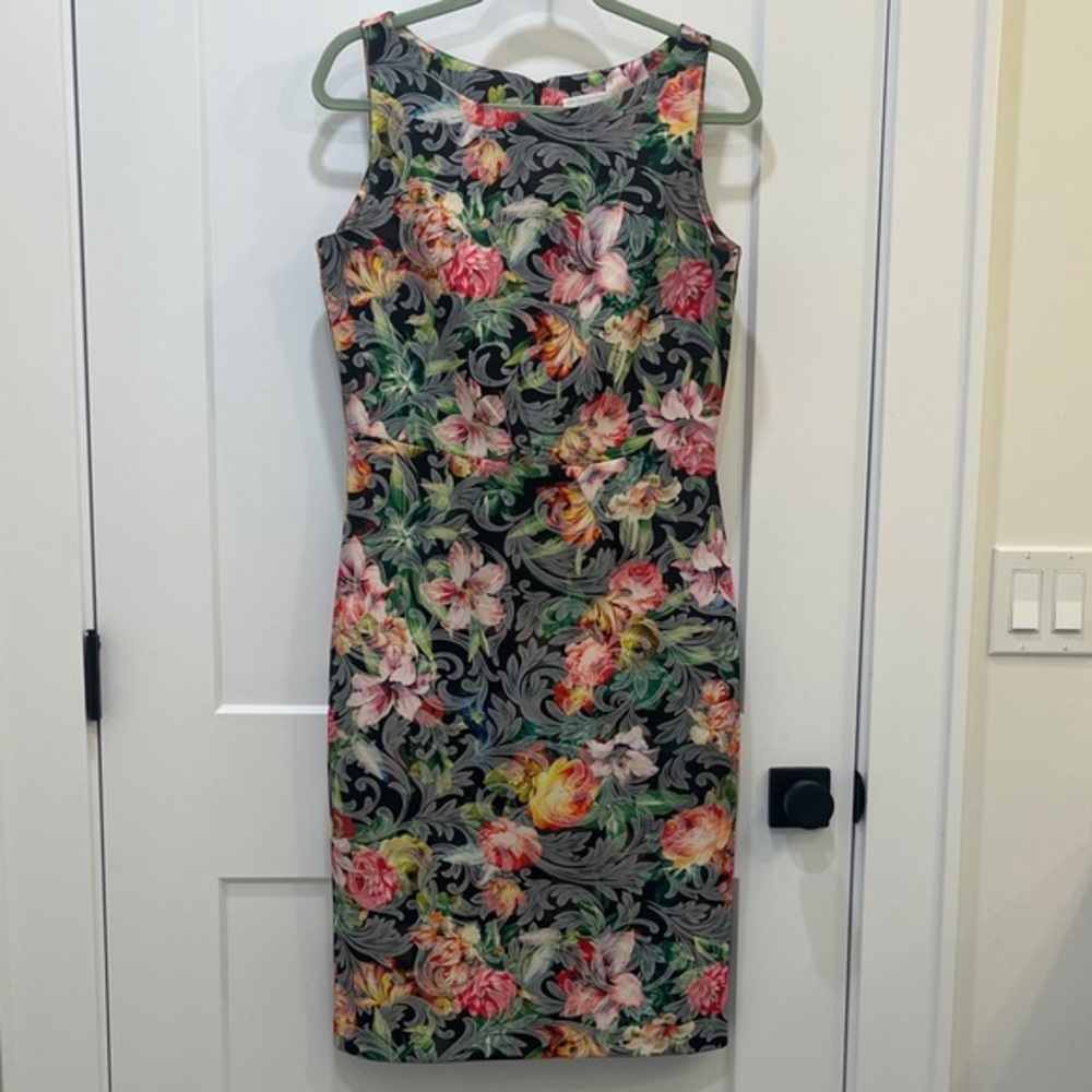 New York & Company Stretch Multicolor Floral Sleeveless Dress, Size M